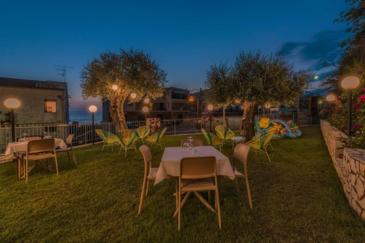 La Risacca Relais Bed & Breakfast Belvedere Marittimo Exterior photo
