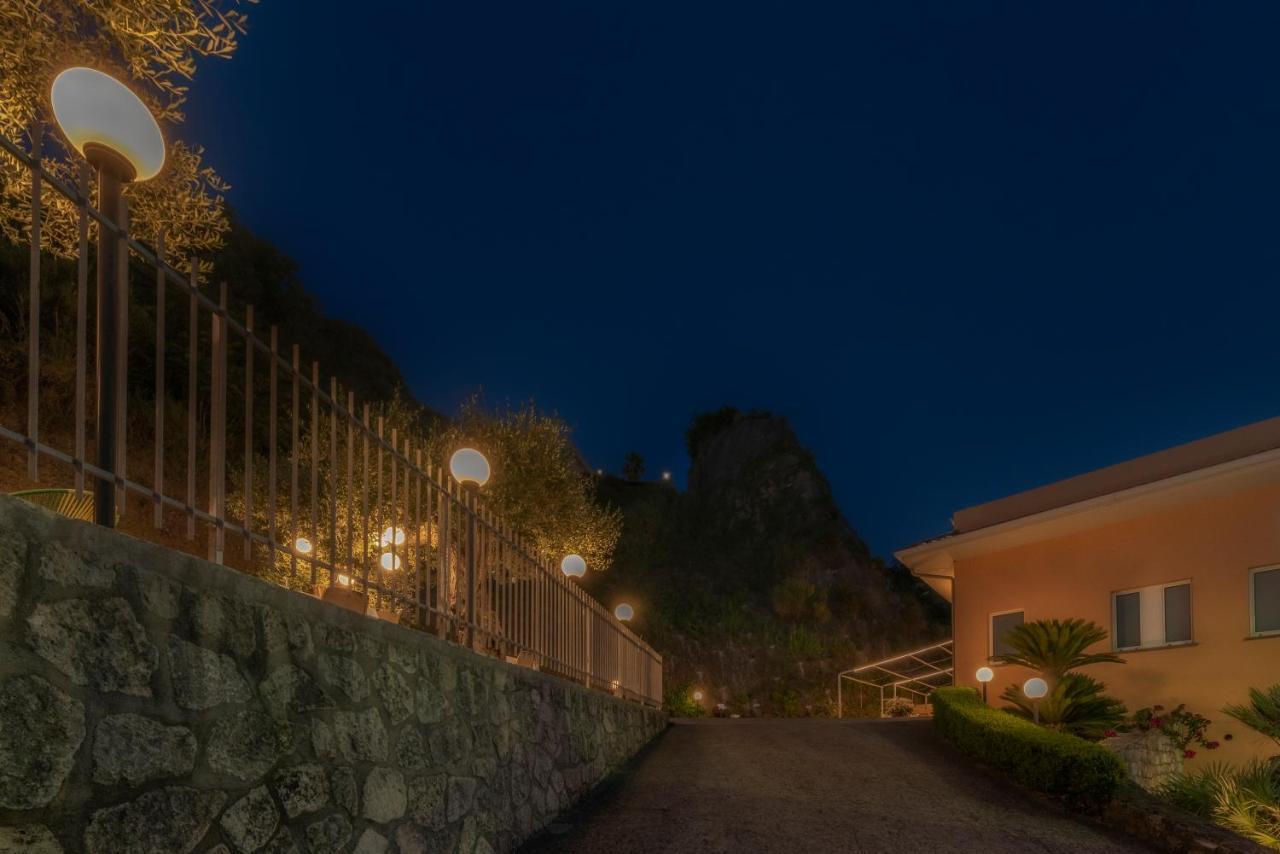 La Risacca Relais Bed & Breakfast Belvedere Marittimo Exterior photo